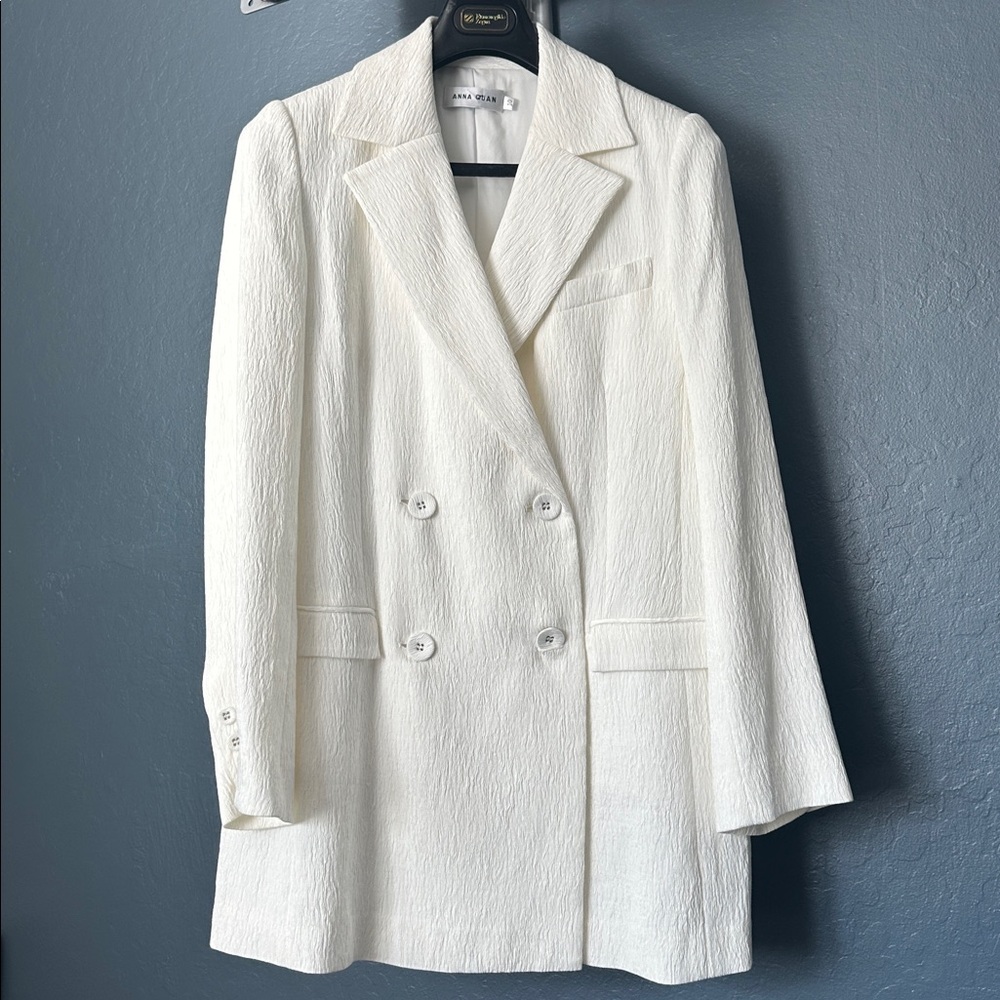 Anna Quan Alessandra White Blazer / Dress Structured Timeless Design